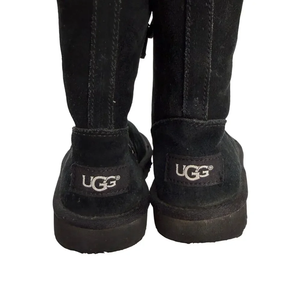 UGG black lil